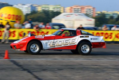 OzzS4_B592.jpg