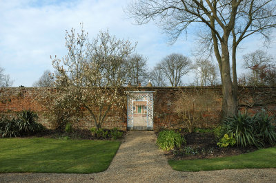 Garden wall at Godinton
