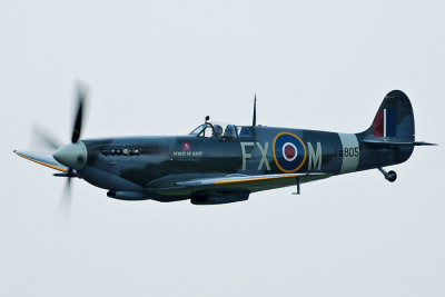 Spitfire TA805 3