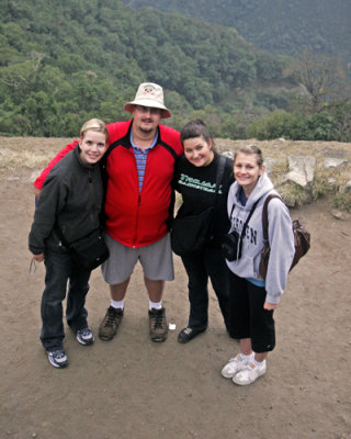 Machu Picchu Sunrise_8353.jpg