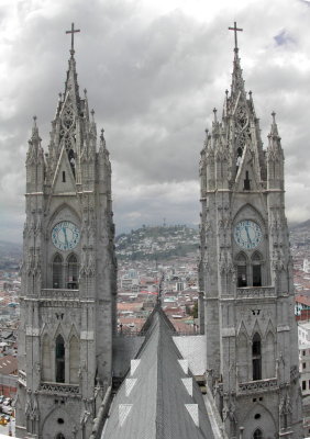 4_panorama_Church of La Basilica_Quito.JPG