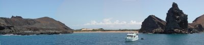 panorama_Bartolome Island.JPG