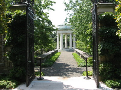 Kykuit - Statue of Aphrodite