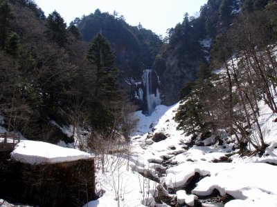 平湯大淹