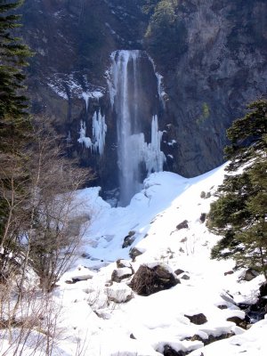 平湯大淹