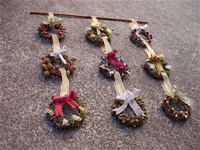 mini wreaths