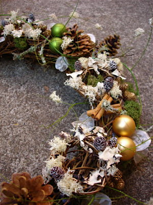 holiday wreath