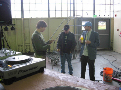 djs at the main stage