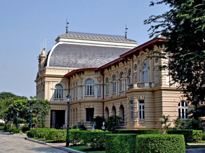 Borom Phiman Royal Mansion