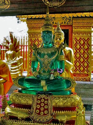 Green Buddha image