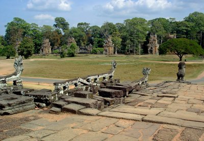 Terrace of the Elephants with view of the towers of Prasat Suor Prat