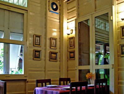 Ban Chiang, a restaurant in old Thai house