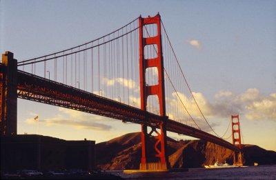 CG Cutter Passing the Golden Gate [35mm]