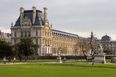 Louvre