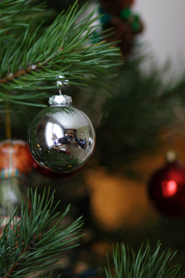 Christmas Mirror - Look a little closer
