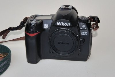 Nikon D70