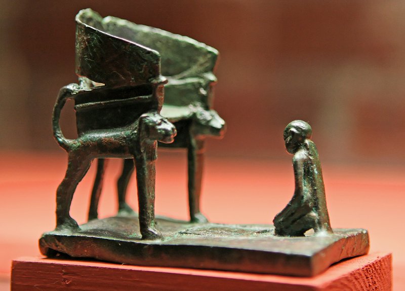 Visite du muse des beaux arts de la ville de Lille - statuette Egyptinne