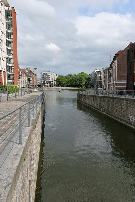Visite de la ville de Lille- Le dernier bassin deau de Lille