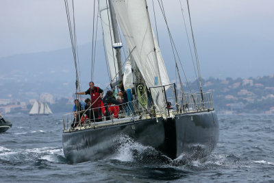 Pen Duick VI aux Voiles de Saint-Tropez 2006 le 03/10/06