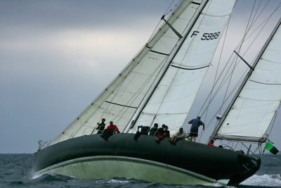 Pen Duick VI aux Voiles de Saint-Tropez 2006 le 03/10/06