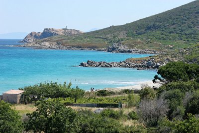 Photo prise  bord du petit train qui va de l'Ile Rousse  Calvi