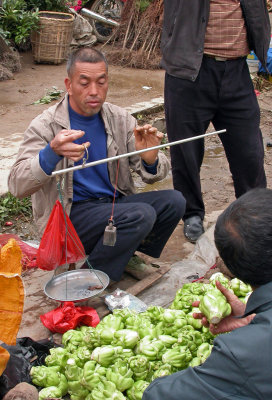 Un march typique d'un petit village de la  rgion de Yangshuo