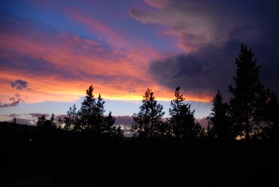 Sunset at Yellowstone 247.JPG