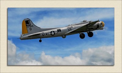 B-17 Bomber  Flying Fortress Liberty Belle