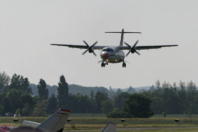 ATR 42  l'atterrissage