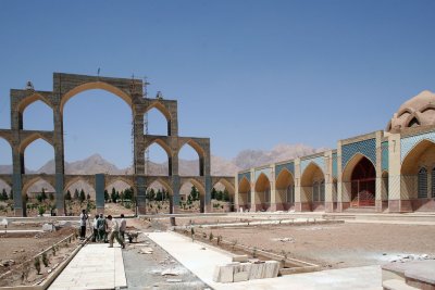 New mosque building at Masjid-ye Hazrat abul Fazl