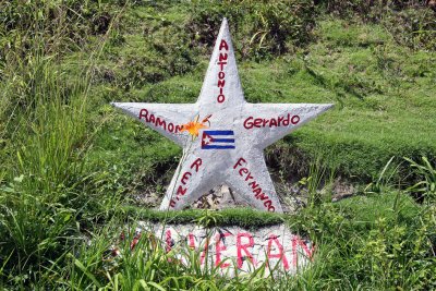 Volverans: five imprisoned Cubans in America