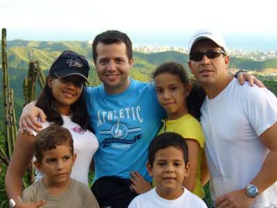 Ivan Misael y los Hijos.JPG