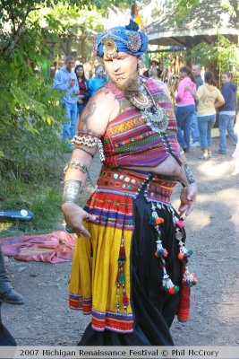 Beer belly dancer