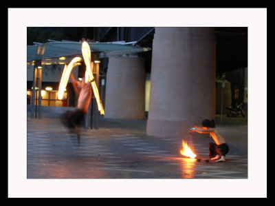 Circular Quay, street performer