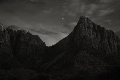 Zion Canyon, Utah - Moon Over The Watchmen