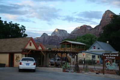 Stores, Springdale, Utah