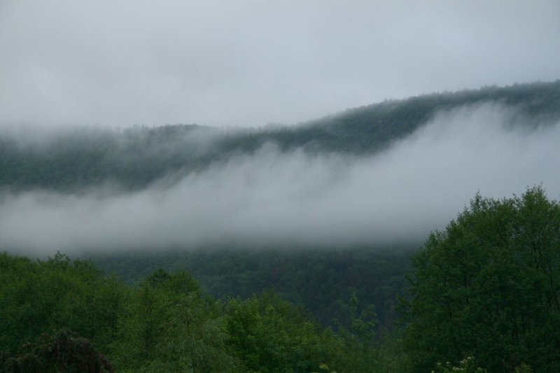 France, day 1, 6:30AM ...