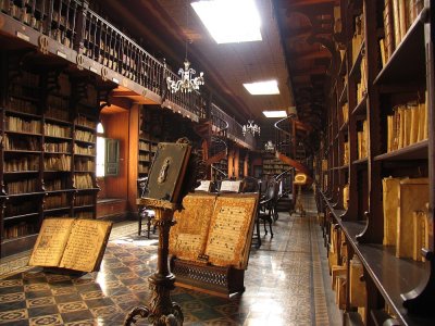 Reading room in Lima