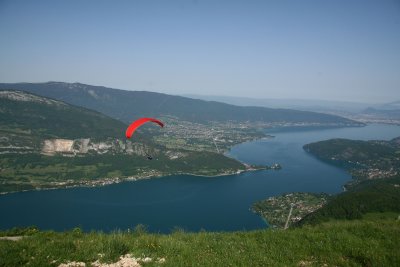Steen over Lake Annecy