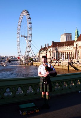 Piper at The London Eye