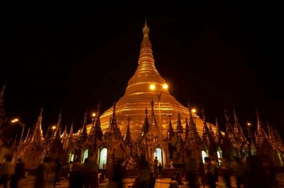 Night Shwedagon