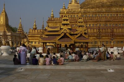 Shwezigon Pagoda