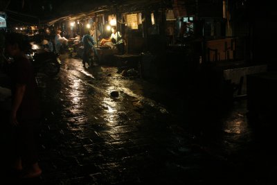 Night market in Hanoi 2
