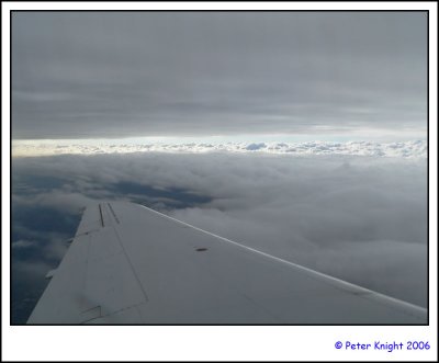 06-12-01 Between the clouds P1070200_s.jpg