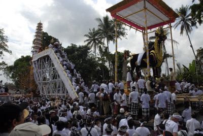 Cremation of a Royal