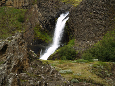 Gjin nefndur foss