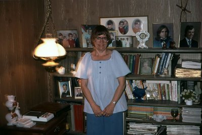 1977 Mom.jpg