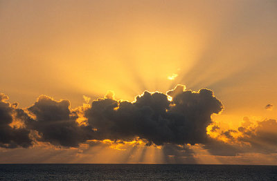 nds com nuvens e raios