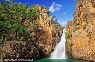 Cachoeira da caverna, Vale do Macaquinho, Chapada dos Veadeiros, GO