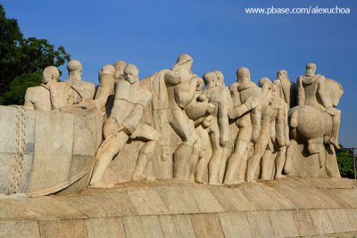 Monumento s Bandeiras 0431